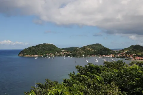 La baie de Terre-de-Haut, aux Saintes en Guadeloupe